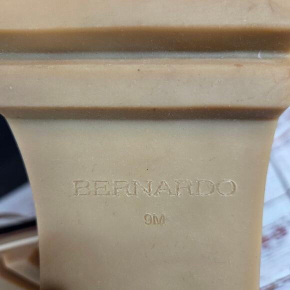 Bernardo Selma Leather Loafers 9M Chunky Heel Comfort Shoes Minimalist Neutral - Picture 8 of 10